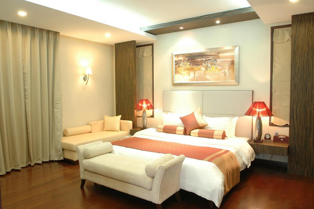 Runyang Huanlong Hotel Женджанг Екстериор снимка